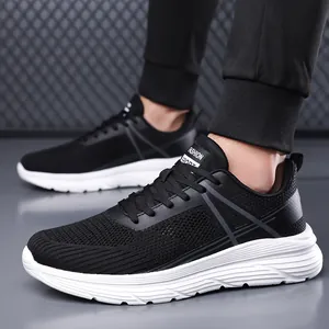 Baskets de course légères en maille respirante pour hommes noir et blanc classique