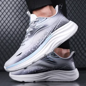 Scarpe da corsa traspiranti da uomo in grigio e bianco con suola ammortizzata