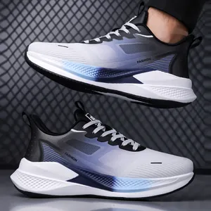 Sneakers uomo impermeabili alla moda con mesh traspirante e suola bianca antiscivolo