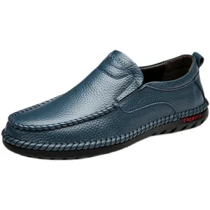 Mocasines de cuero azul marino para hombre con textura litchi y costuras a mano