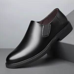 Zapatos de Cuero Genuino para Hombre Business Casual Estilo Británico Loafers Slip-on Suela Blanda Negros Boda Novio Zapatos Formales