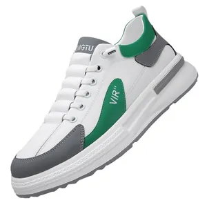 Baskets tendance pour hommes en cuir blanc et vert avec semelle épaisse style sport
