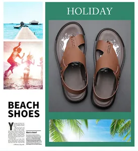 Sandali da spiaggia in pelle marrone da uomo con cuciture e layout in stile magazine