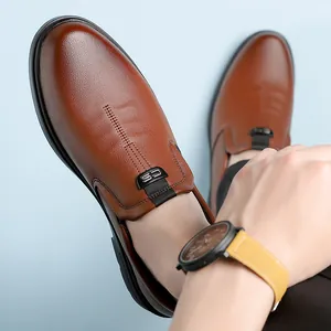 Men's brown leather business casual loafers with metal buckle and soft sole for driving