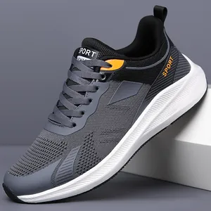 Scarpe da Corsa in Mesh Traspirante da Uomo Sneakers Casual Atletiche Leggere Antiscivolo Flyknit Sport Fashion Scarpe da Passeggio per l'Estate