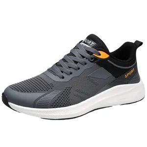 Scarpe da corsa uomo in mesh traspirante grigio e nero con dettagli sportivi arancio