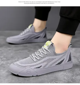 Detalle de malla gris y suela de EVA en zapatillas de deporte transpirables para hombre