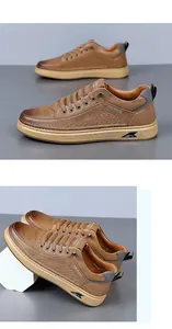 Λεπτομέρεια από καφέ ανδρικά loafers από nubuck με παχιά σόλα και ανάγλυφη υφή