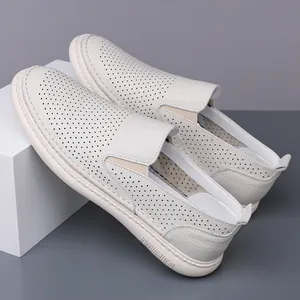 Herren Rindsleder Perforiert Loafer Atmungsaktiv Lässig Slip-On Schuhe Einfarbig Aushöhlung Weiche Gummisohle Wanderschuhe