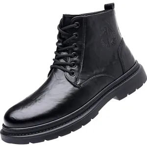 Herren Martin Boots aus schwarzem Leder mit seitlicher Prägung und rutschfester Gummisohle