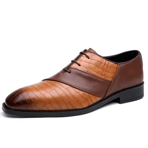 Classic men brown business leather shoes with crocodile texture and lace-up design