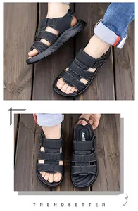 Detailansicht der Herren Echtleder Strandsandalen mit Klettverschluss und rutschfester Sohle