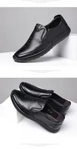 Gros plan de mocassins noirs en cuir grainé avec coutures faites main et logo V discret