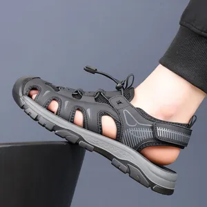 Men's outdoor sports sandals with breathable mesh, protective toe cap and rubber sole