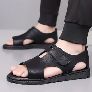 Herren Leder-Römersandalen in Schwarz mit atmungsaktivem Design und rutschfester Gummisohle
