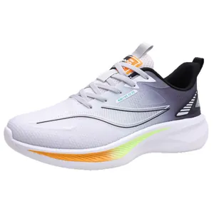 Chaussures de running pour hommes en mesh avec dégradé blanc gris et semelle colorée