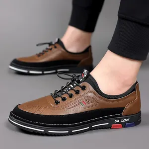Mocassini casual da uomo in pelle marrone e nera con suola sportiva flessibile