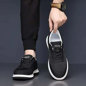 Men's breathable black mesh sports sneakers with thick white soles for summer fashion
