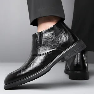 Schicke Herren-Chelsea-Boots aus schwarzem Leder mit Reißverschluss und dicker Gummisohle