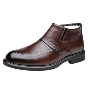 Dunkelbraune Chelsea-Boots für Herren aus Leder mit warmem Futter und Gummisohle