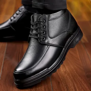 Winter men's high-top leather boots in black litchi grain with non-slip thick soles