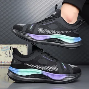Herren-Laufschuhe mit atmungsaktivem Mesh und gedämpfter Sohle mit Farbverlauf in Schwarz