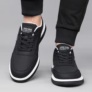 Men's stylish black casual sneakers with breathable toe and contrasting white sole