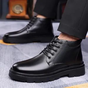 Bottes classiques en cuir noir pour hommes avec lacets et semelle en caoutchouc robuste