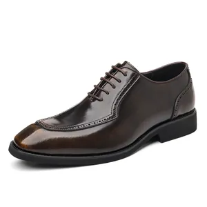 Deep brown square-toe Brogue men's business leather shoes with vintage gradient finish