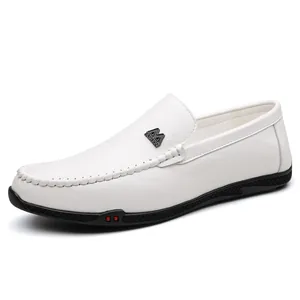 Men's white loafers with M Fashion metal buckle and hand-stitched detailing on rubber sole