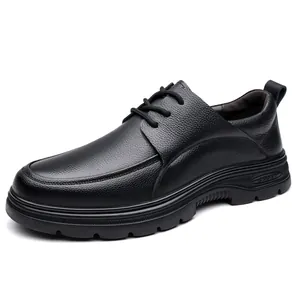 Classic black leather men's casual shoes with lychee texture and sporty sole