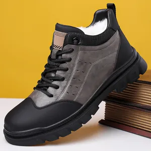 Stivali Invernali High Top da Uomo con Fodera in Pelliccia Sintetica Tomaia in Pelle di Vacchetta Suola in Gomma Antiscivolo Scarpe Casual Lacci