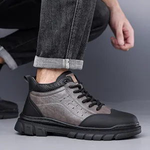 Scarpe alte invernali da uomo con fodera in pile termico e suole in gomma antiscivolo