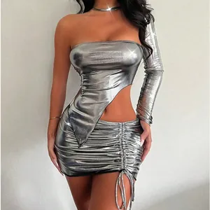 Tenue Femme Argent Métallisé Brillant Top Et Bottom Une Épaule Jupe Froncée Avec Manches Sous-vêtements Clubwear Sexy