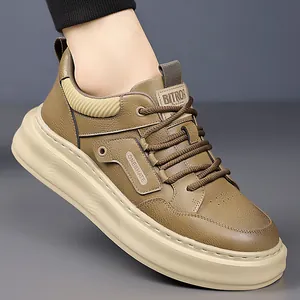 Men's retro pebble grain leather sneakers with thick rubber soles and breathable design