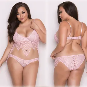 Zweiteiliges rosa Dessous-Set mit Wimpernspitze und V-Ausschnitt Bikini-Stil für Damen