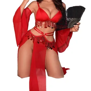 Ensemble de lingerie sexy rouge avec paillettes, glands et manches en maille transparente