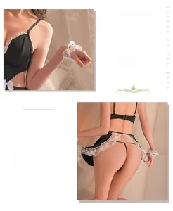 Detailansicht des transparenten Mesh-Dessous-Sets mit Spitzenbesatz und Rückenschleife