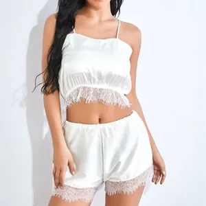 Completo intimo due pezzi in raso bianco con pizzo a ciglia delicato per donna