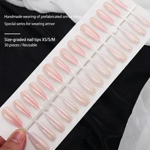 Unghie finte a mandorla sfumate rosa nude lucido con 30 pezzi riutilizzabili e brillanti