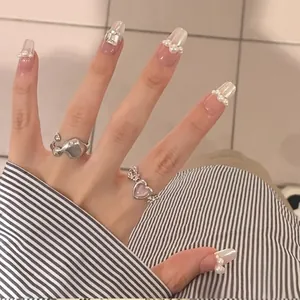 Short milky white aurora press-on nails with elegant pearls and square rhinestones