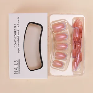 Set di 24 unghie finte rosa perlato eleganti in confezione regalo bianca con finestra chiara