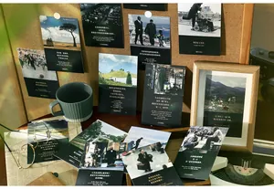 Lot de cartes postales artistiques avec citations bilingues pour déco murale chic