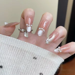 Faux Ongles Élégants Faits à la Main Künstliche Perle Française Dégradé Œil de Chat Rose Nu Résine Ongles Artificiels pour Femme Fête Mariage