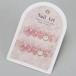 Faux ongles faits main roses avec motifs dessins animés et étoiles mignonnes