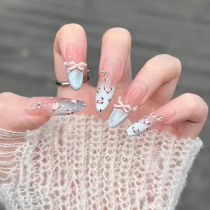 Handgemaakte Press On Nagels Roze Blauw Kattenoog Gradiënt Amandel Kunstnagels Met 3D Strik Parel Strass Nagelkunst
