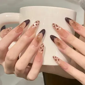 Faux Ongles à Presser Imprimé Léopard Forme Amande Longue Marron Bout Français Dégradé Ongles Artificiels Brillants pour Femmes