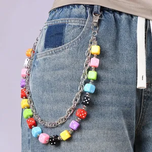 Catena per pantaloni hip-hop a doppio strato con dadi colorati e maglie in metallo