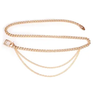 Ceinture chaîne dorée multicouche en métal avec maillons cubains et boucle carrée