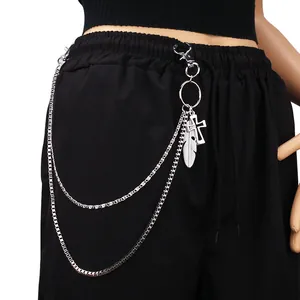 Chaîne de pantalon double en métal argenté avec pendentifs croix et plume style urbain